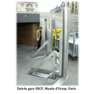 Barrage  de  rétention entièrement démontable pour la rétention des eaux_1