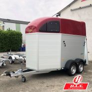 Van à chevaux Humbaur Xanthos avec dimensions 3.16 m x 1.71 m x 2.36 m