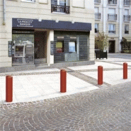 Borne anti-bélier en acier - plusieurs versions disponibles_1