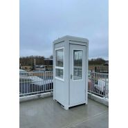 Guérite isolée pour agent d'accueil en déchèterie - structure monobloc en acier - dimensions 845 x 1200 mm