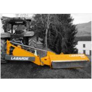 Outil forestier robuste avec rotor universel et sécurité anti-obstacle
