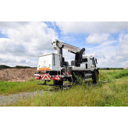 Nacelle elevatrice KLUBB XTENSO 3 Mercedes-Benz Unimog 5023 tout terrain avec batterie Green Pack_1