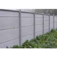 Clôture murale pleine en béton sans vis-à-vis