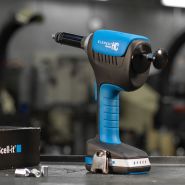 E-HC - Poinçonneuse hexagonale sur batterie Scell-it - 2,37 kg - Design innovant et pratique_1