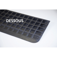 Rampe de seuil en caoutchouc modulable, antidérapante jusqu'à 1000kg de charge pour petite marche et seuil de porte - t120064_1