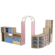 Combinaison R8 - Meuble échelle avec plusieurs modules de rangement pour crèches
