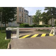 Barrière levante automatique de protection renforcée avec lisse axiale jusqu'à 6 m - LBA 86 AVB Barrière levante automatique de protection renforcée avec lisse axiale jusqu'à 6 m - LBA 86 AVB