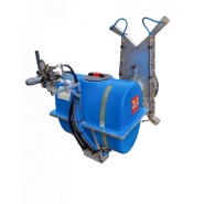 Atomiseur viticole à moteur auxiliaire de 100 à 200 litres, idéal pour passer dans les rangées de vignes étroites - VICH_1