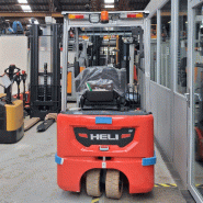 Chariot élévateur HELI lithium 1.6T triplex 4.8m - Neuf_1