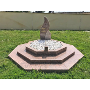 Jardins du souvenir avec emmarchement intégré pour dispersion des cendres - Lacus Regia_1