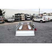 Remorque porte-moto sur mesure avec options personnalisables