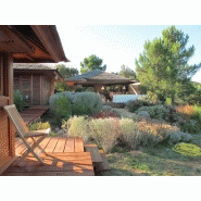 Chalet en bois à demi-niveaux / 36 m² / en kit / toit multipente_1