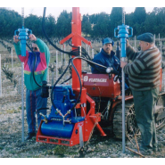 Enfonce pieu pour vignoble, conçu pour enfoncer des piquets en bois et métal - ARIES 26 VITICOLE_1