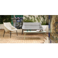 Table basse chic et fonctionnelle pour espaces collaboratifs_1
