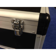 Fabrication de valise sur mesure - profils aluminium anodisés et panneaux polypropylène alvéolaire_1