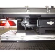 X1uam 2000 - Hayon élévateur rétractable Sörensen - capacité 2000 kg avec système QuickLock et vérins hydrauliques_1