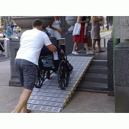 Rampes pmr enroulables pour handicapes_1