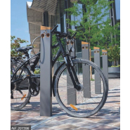 Appui vélos style simple et naturel, permet de sécuriser l'attache du vélos - SILAOS_1