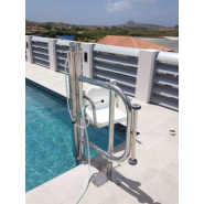 Plateforme élévatrice lehner poollift_1