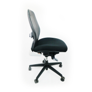 Fauteuil de bureau pivotant en résille sans accoudoir d'occasion - soutien pelvien - dossier ajustable - double roulettes de sécurité_1