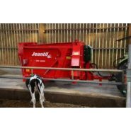 Pailleuse agricole PR 4000 SD - Jeantil - Pour bottes rondes ou cubiques avec essieu hydraulique et commande électrique SMART_1