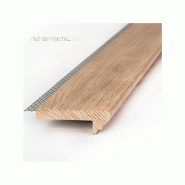 Nez de marche chêne  85x28mm avec grille