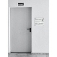 Plaque de porte en plexiglass