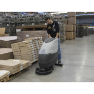 Autolaveuse accompagnée SWIFT 50 BTR EVO - idéale pour collectivités et petites industries, 2000m2/h, batteries intégrées_1