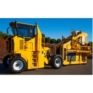 Oxbo 6030 - Machine à vendanger multifonction - Longueur 5.61m - OxboCorp_1