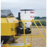 Semoir Claydon Hybrid M avec roues centrales pour semis précis