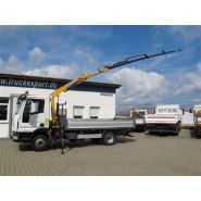 Grue légère pour véhicules utilitaires de 3,5 tonnes avec capacité résiduelle élevée