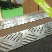 Nez de marche brut en aluminium