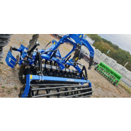 Déchaumeur à disques 3 m avec porte à court hydraulique - Landstal LST ATS 300/560_1