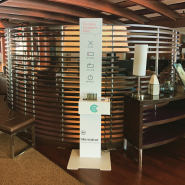 Distributeur de batteries externes de téléphones sur pied - Mobility 10 Plus_1