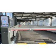 Barrière automatique Miss Screen - Écran haute définition 21,5 pouces - Haute luminosité et protection anti-UV_2