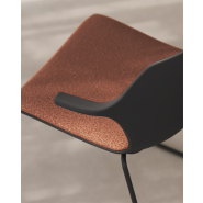 Chaise légère adaptée aux  espaces polyvalents, de formation ou collectifs - Frill_1