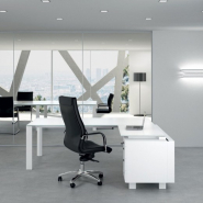 Fauteuil Direction Uni Tradition - Référence 9003 FD Q - Origine Italie - Finitions chromées et cuir noir_1