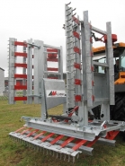 Palettes épandeuses indépendantes pour affinage du sol