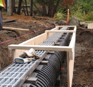 Puisard linéaire Soleno - Grille horizontale continue - Résistance autoroutière en acier inoxydable/PEHD_1