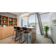 Table haute OGI V - Premier prix, idéale pour réunions informelles, salons et espaces attente_1