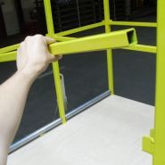 Remorque industrielle - manubob - à ridelles à double essieux directionnels_2