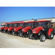 Belarus 320.4m - Tracteur agricole MTZ Belarus - 26,5 kW (36,0 CV) - Diesel Tier IIIA - Compact pour serres_1