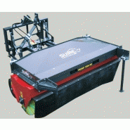 Balayeuse PRONET avec montage frontal et roues intégrées