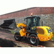 Chargeuse rotative 800 l a dechargement lateral   tl70s_1