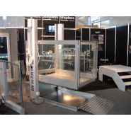 Plateforme  - Design simple, portes vitrées, hauteur de levage jusqu'à 3m - Guldmann LP8_1