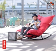 Rocking chair Fatboy avec cadre en métal et sangles en polyester