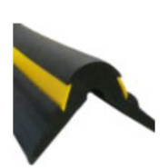 Protection d'angle en gomme à haute résistance - STI Balisage routier - jaune et noir - 1200mm x 70mm x 10mm_1
