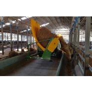 Équipement Hustler pour fourrager balles de tailles variées