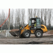 Chargeuse 800 l    l25b_1