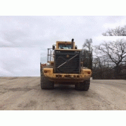 Chargeuse sur pneus volvo l 330_1